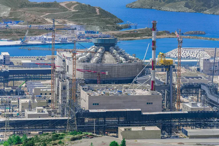 2027'den itibaren Türkiye'de Akkuyu elektriğinin kullanılacak